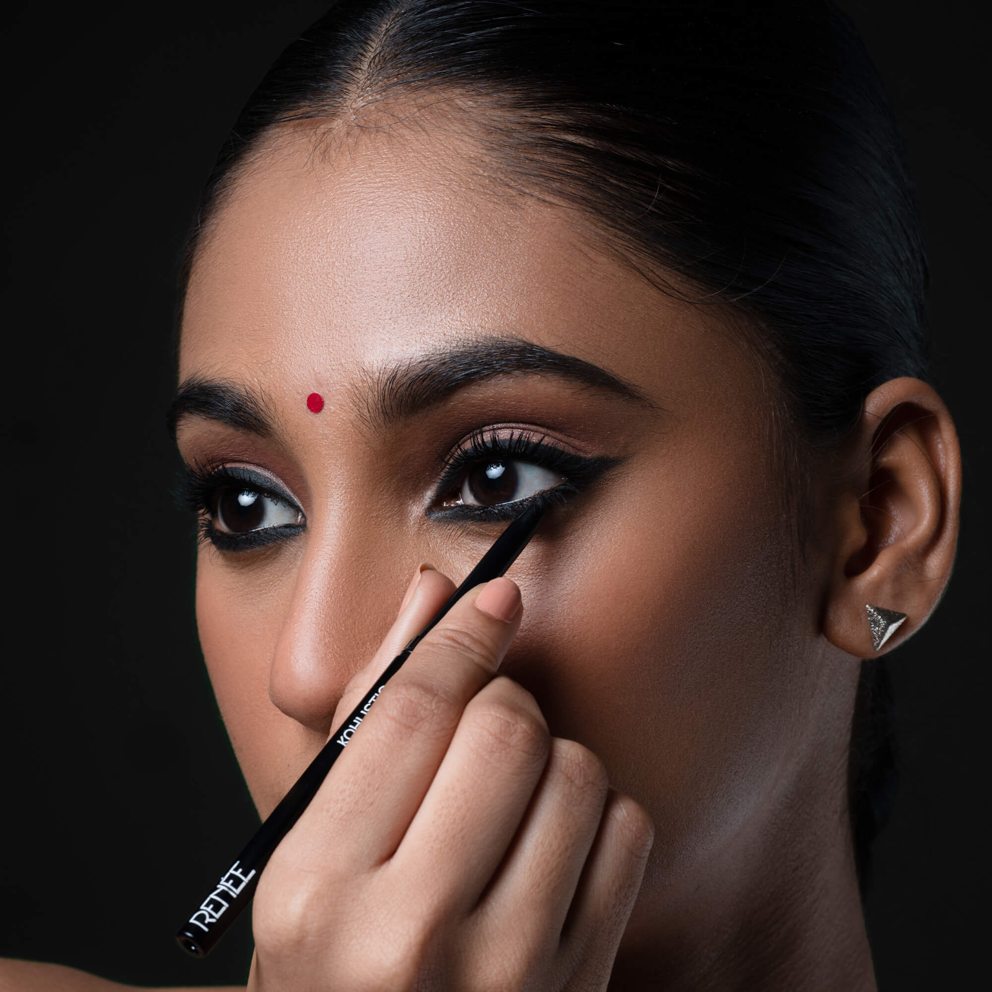 Magic Eyes Kajal Pen For Preteens, Safe & 100% Naturally Derived Ingredients, Ophthalmologically Tested by Princess by RENEE , 0.35 g - Image 25